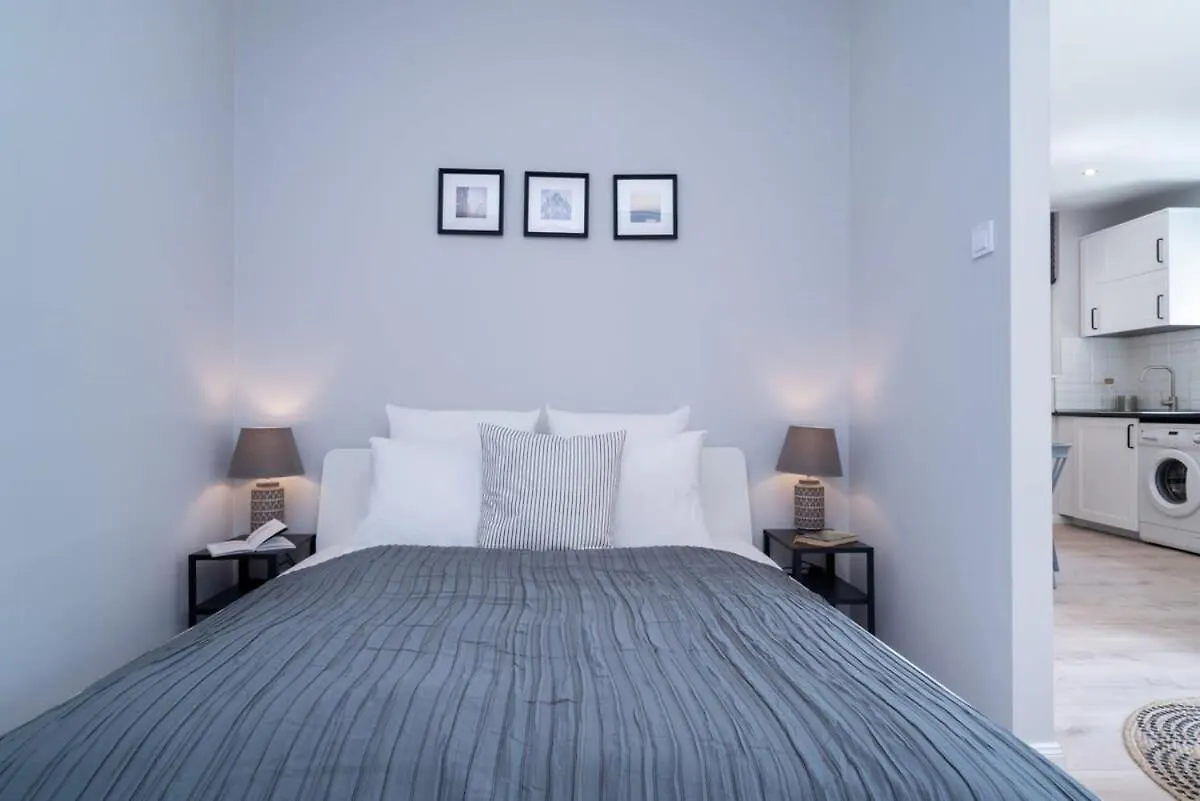 Super Central New Apartment With Air Conditioning Boedapest
